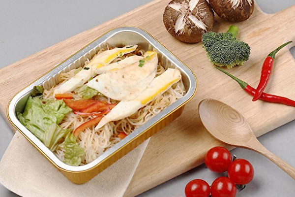 Aluminum foil lunch box outside the sale package good choice